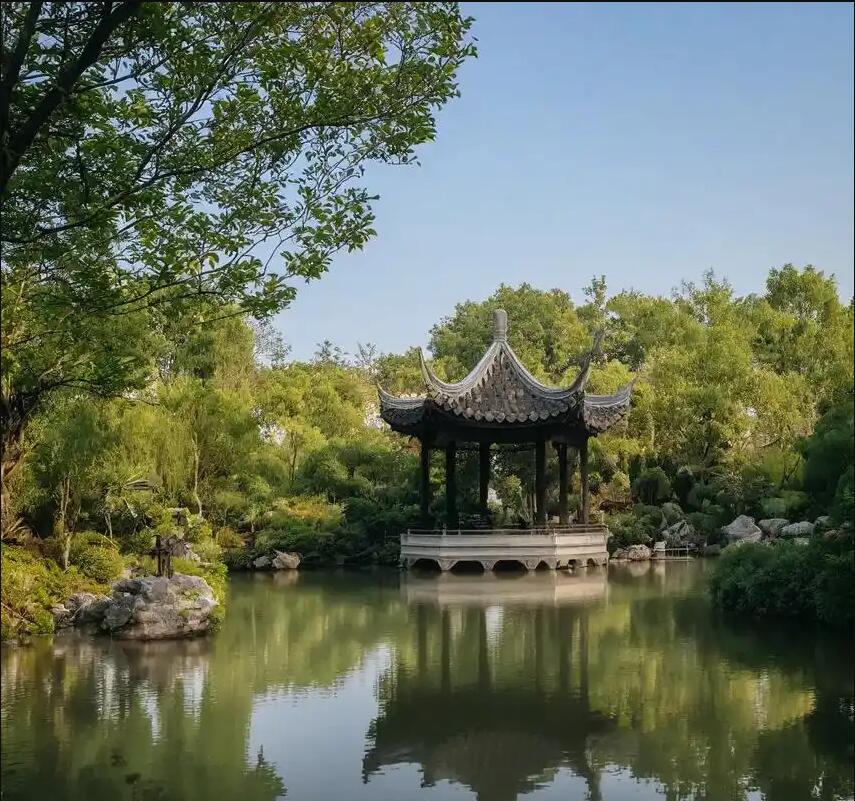 大连涟漪餐饮有限公司